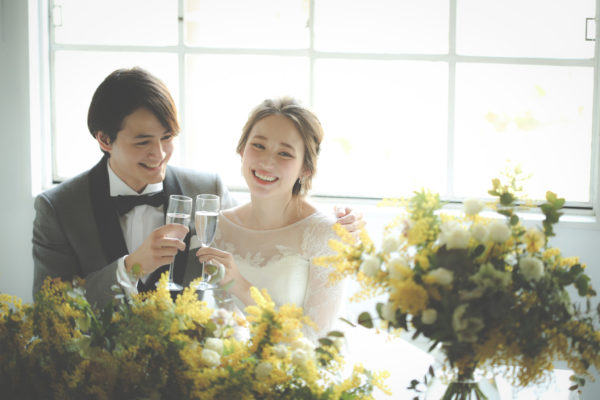新郎新婦の結婚式の様子