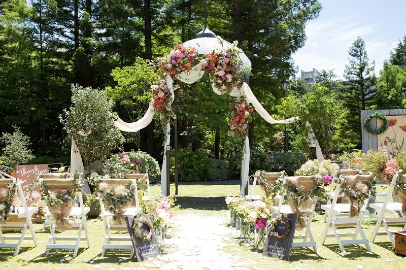 フラリエ ウエディング ガーデン 名古屋市のオリジナル結婚式プロデュース アールウエディングス
